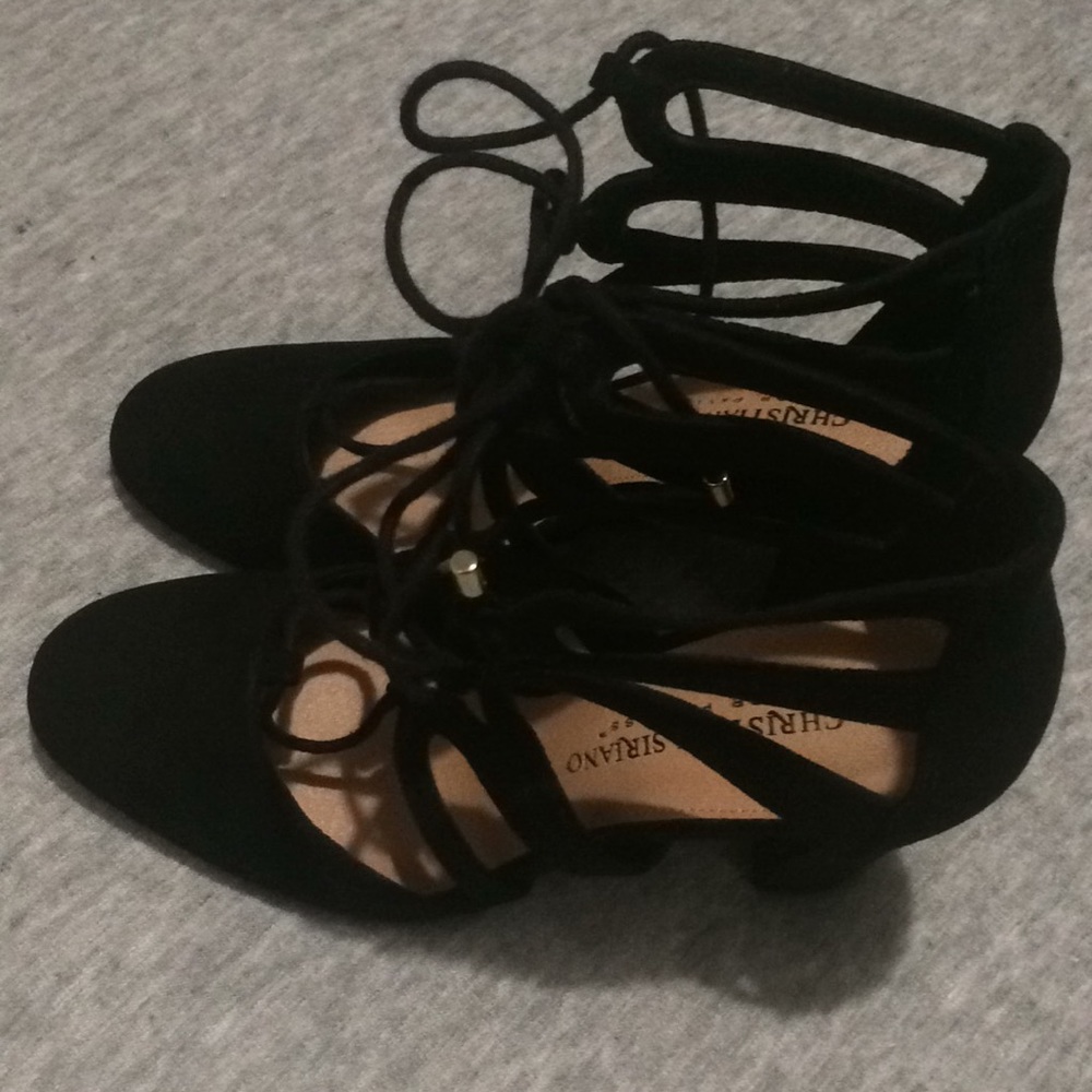 Christian siriano black 👠